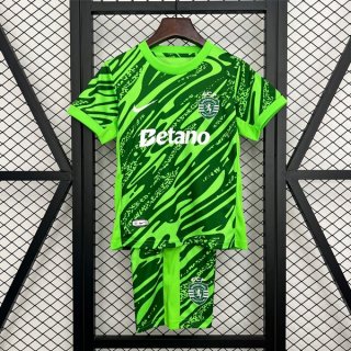 Camiseta Sporting Lisbon Goalkeeper Niño 2025/2026 Verde Camiseta Sporting Lisbon Goalkeeper Niño 2025/2026 Verde