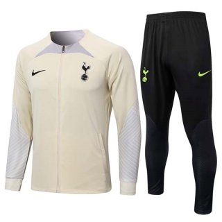 Chandal Tottenham 2023/2024 Amarillo Chandal Tottenham 2023/2024 Amarillo