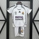 Camiseta Real Madrid Primera Equipación Niño Retro 2006-2007